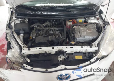 2013 Toyota Prius C One из США, поврежденный, VIN JTDKDTB34D1550680